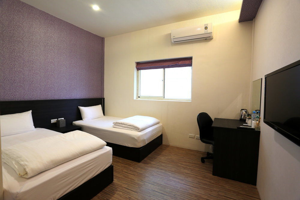 โอ๊ค การ์เดน โฮสเต็ล Apartment เมืองฮวาเหลียน ภายนอก รูปภาพ